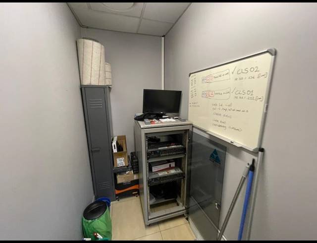 BUSINESS PROPERTY TO RENT IN MIDLANDS ESTATE